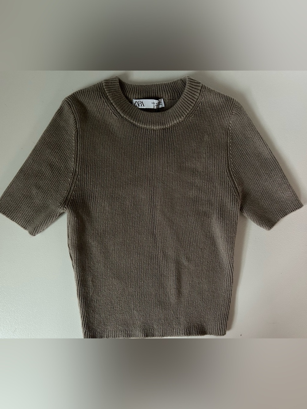 Zara Ribbed Knit Top - Picture 2 of 4